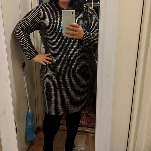 Morgan & Company Plus Size Metallic Dress - 2X - Picture 6 of 8